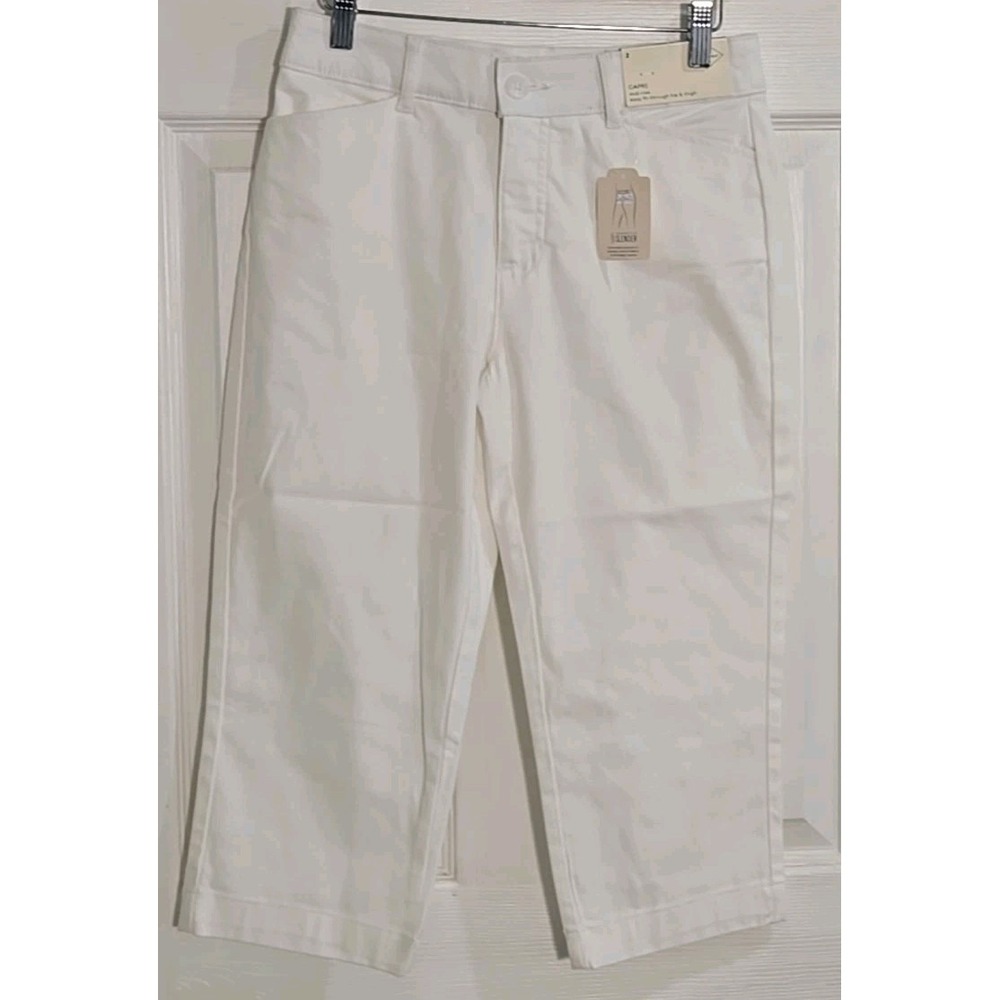 St. John's Bay Capri Pants Size 2 White Mid Rise Easy Fit Thru Hip & Thigh NEW